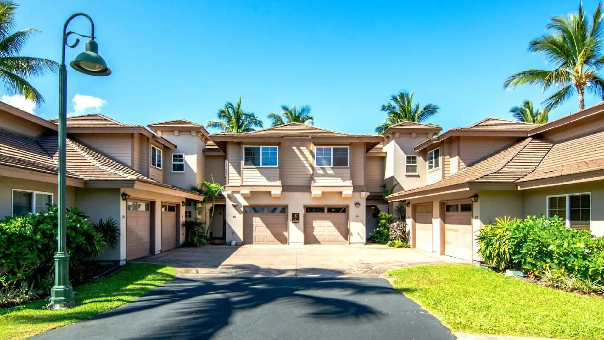 Spacious 5-Bedroom Colony Villas At Waikoloa Collection Multi Unit Listing Next To Each Other Garden Views 2 Free Rental Cars Cvw-30506